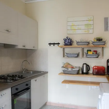 Casa I Gerani Vista Mare Apartment *